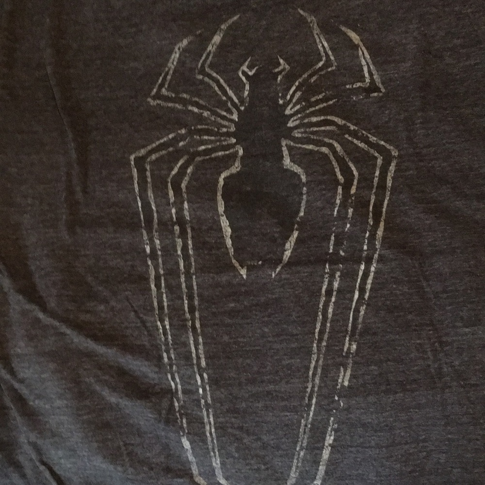 Men’s XL Marvel T with the Spider-Man symbol on it.  Hardly worn